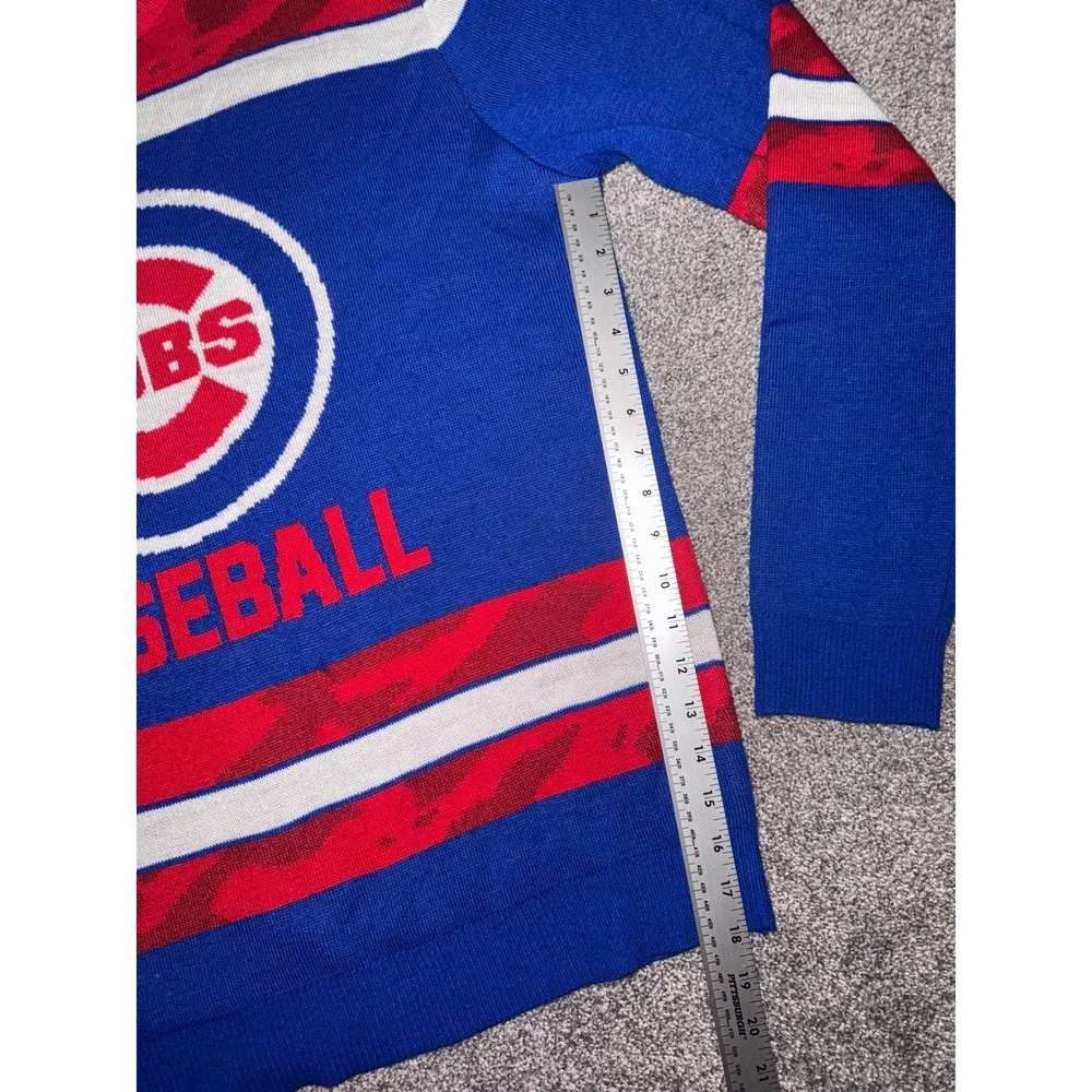 Men's‎ Chicago Cubs Baseball Blue & Red Sweater - Picture 3 of 10